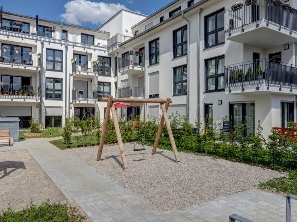 a4e8c68c-711d-49fc-80b9-ceb4797b0987-1833294682