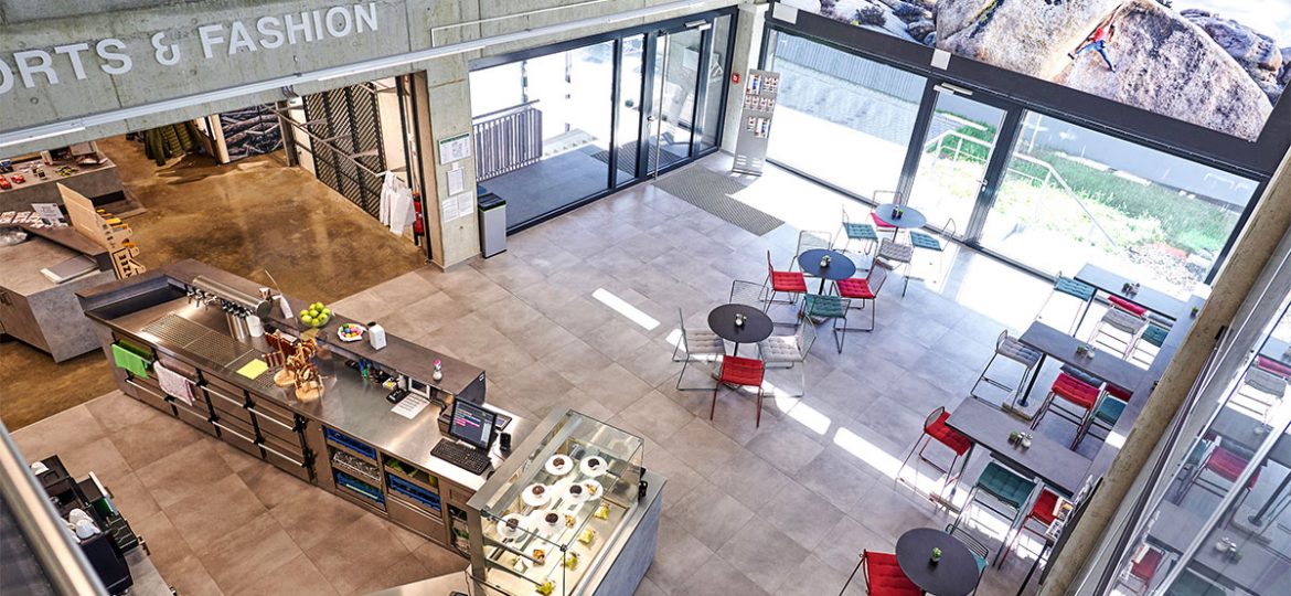 exxpozed-mokrani-gewerbebau-07