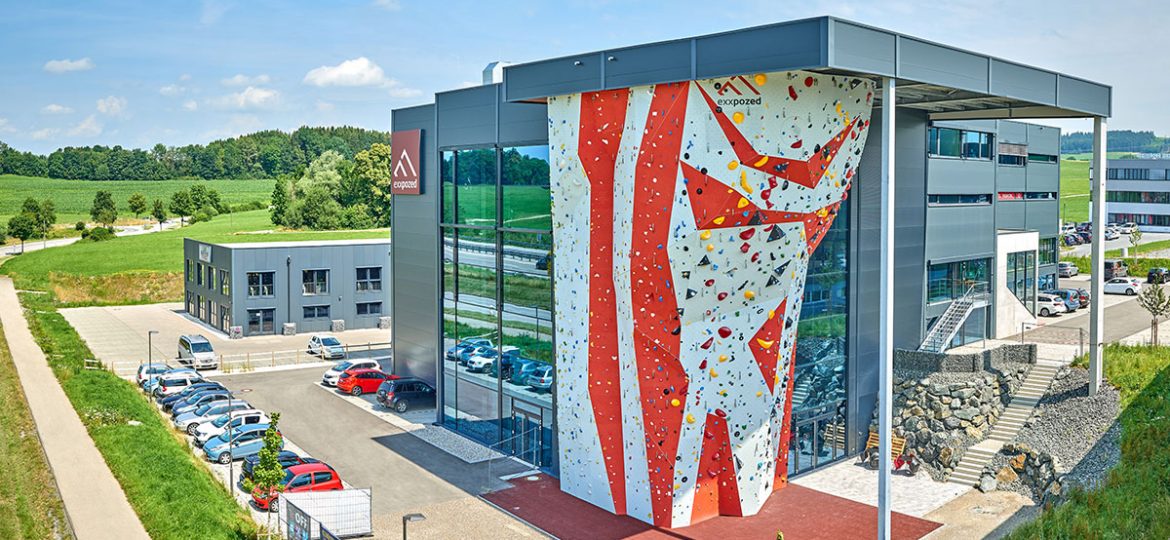 exxpozed-mokrani-gewerbebau-15