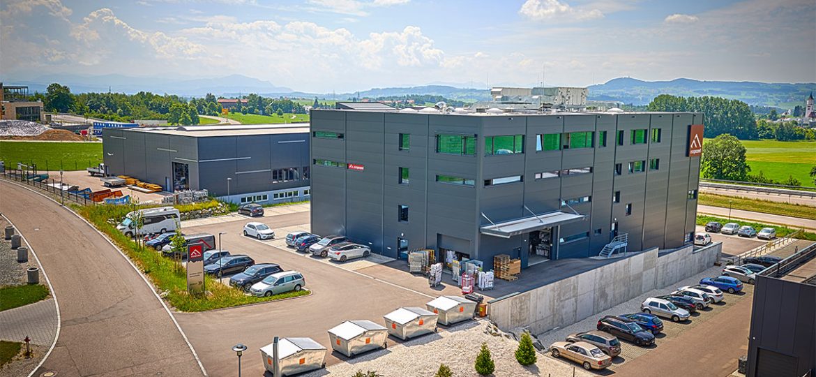 exxpozed-mokrani-gewerbebau-16